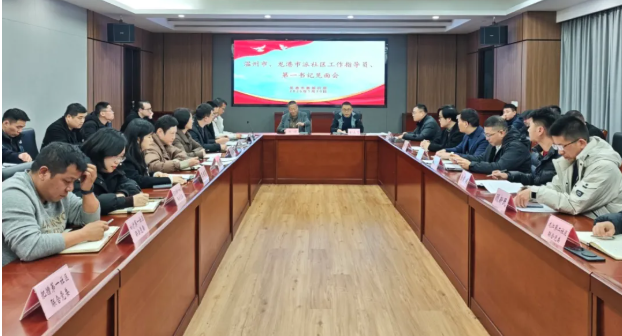 �������ٿ���һ����������ָ��Ա����һ��Ǽ����